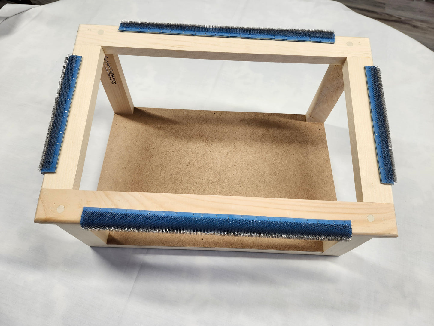 In-House Hooking Lap Frame